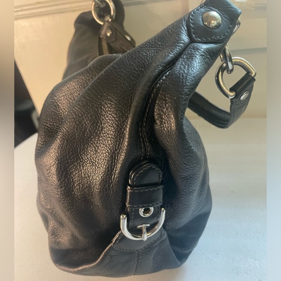 Coach Madison Leather Maggie Shoulder Bag Black - GUC - Picture 3 of 8